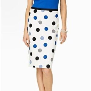 NWT Talbots Petites Womens size 4P Pencil Skirt white blue Dots Jacquard